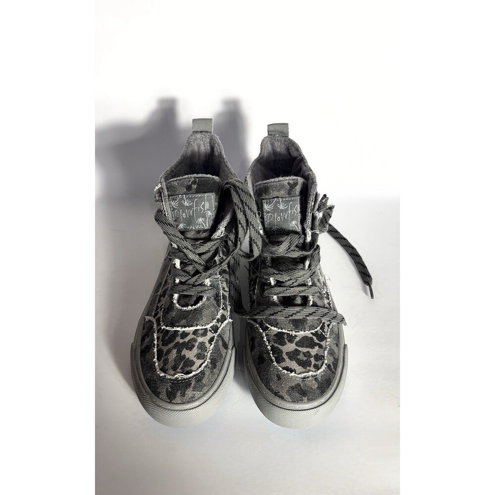 Blowfish Malibu ZS001 Women’s 7 High Top Sneakers Camo Leopard Print